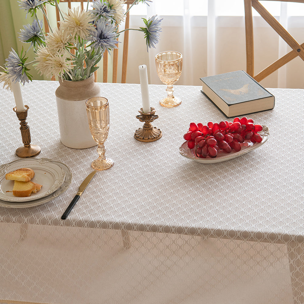 Polyester French-Elegance Lattice Tablecloth with Wheat Tassels in White