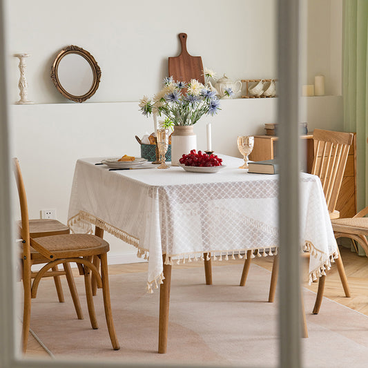 Polyester French-Elegance Lattice Tablecloth with Wheat Tassels in White