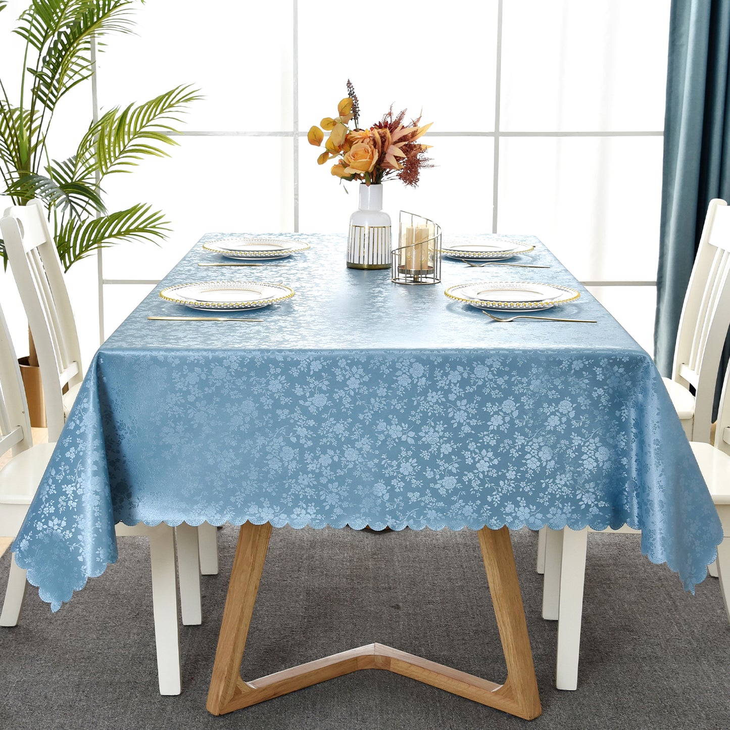 Polyurethane 100% Waterproof and Oil Resistant Chequered Tablecloth in Blue