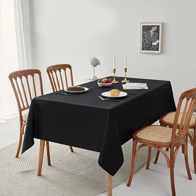 Classic Polyester Table Linen in Black
