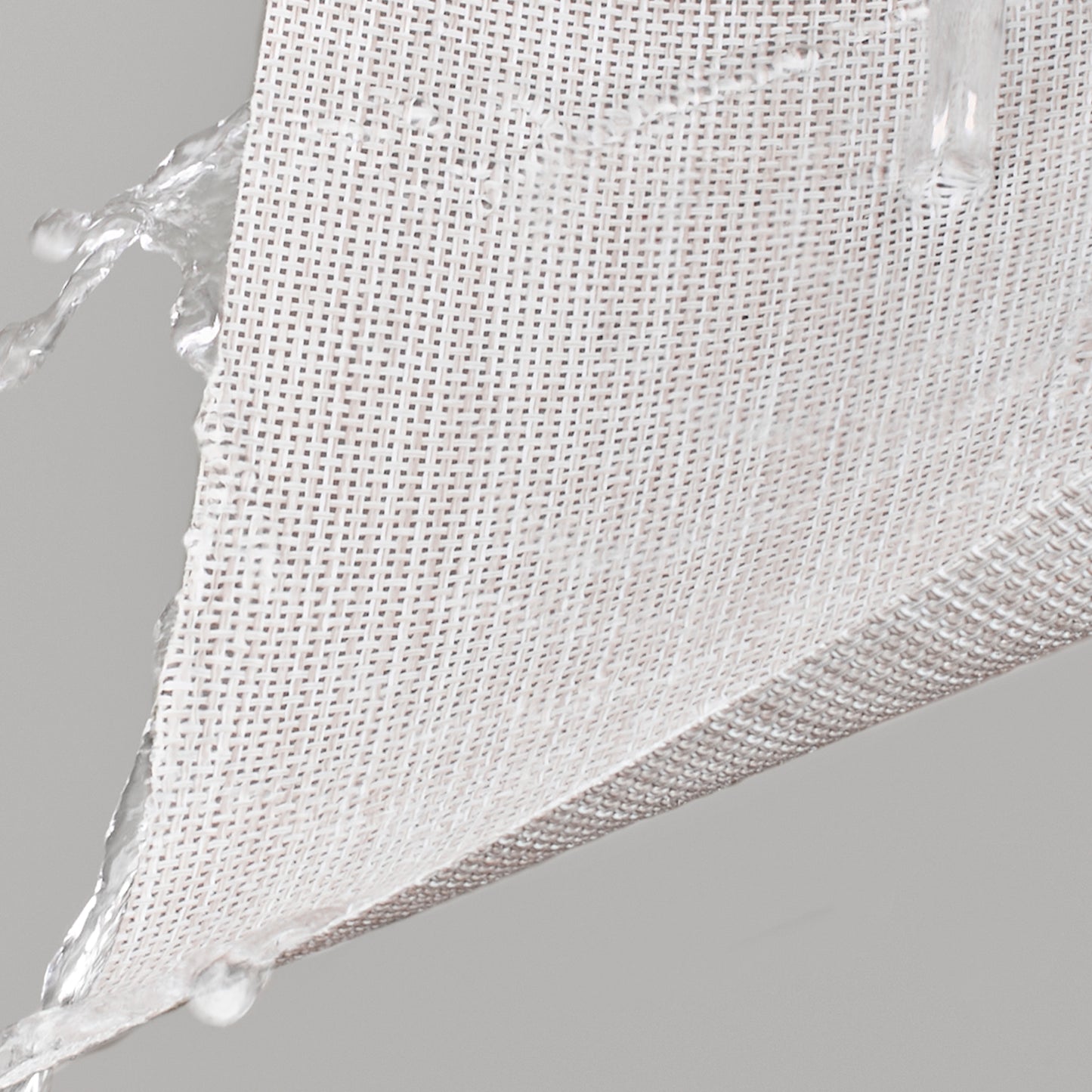 Plastic Woven Heat Resistant Placemats in Beige