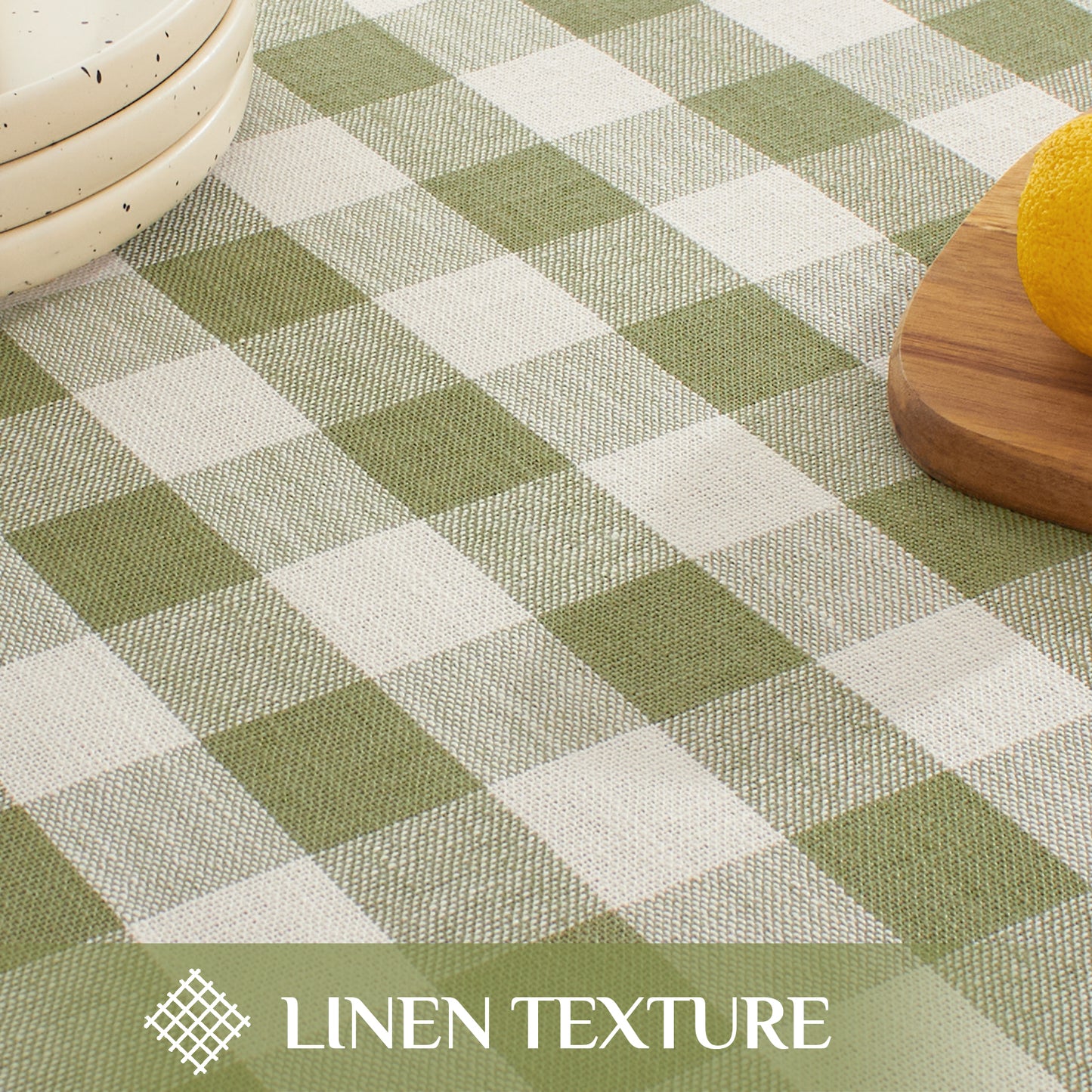 Wrinkle-Resistant Cotton Blend Classic Gingham Tablecloth with Tassels in Sage