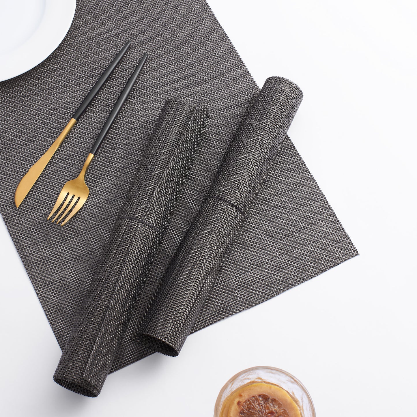 Plastic Woven Heat Resistant Placemats in Dark Grey