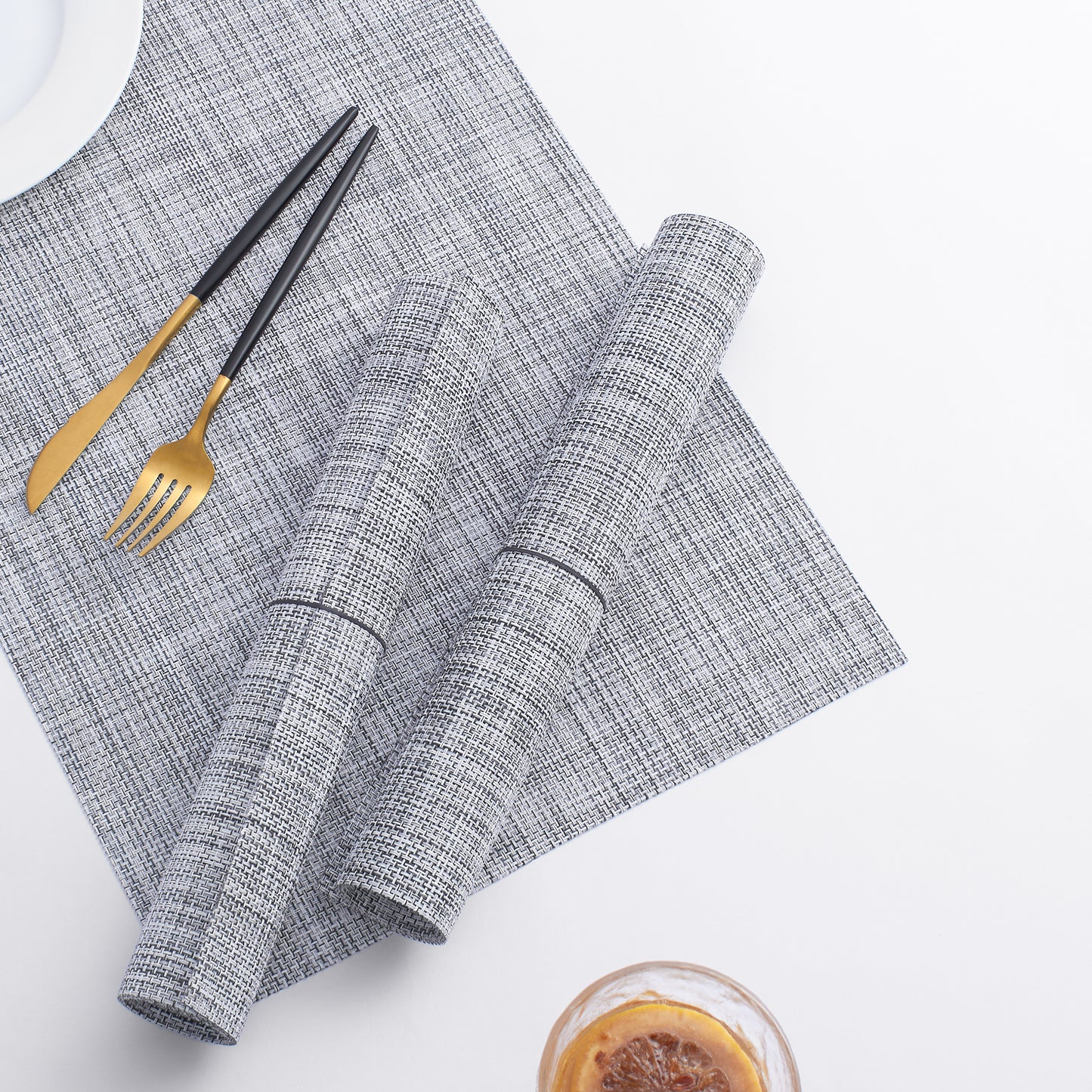 Plastic Woven Heat Resistant Placemats in Light Grey