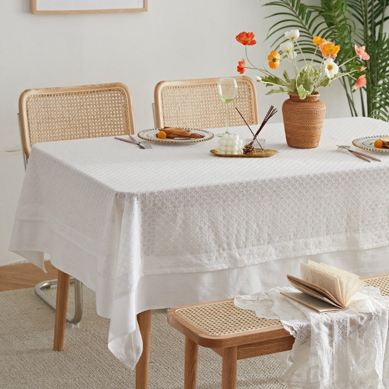 French-style cotton-linen double-layer lace tablecloth in White