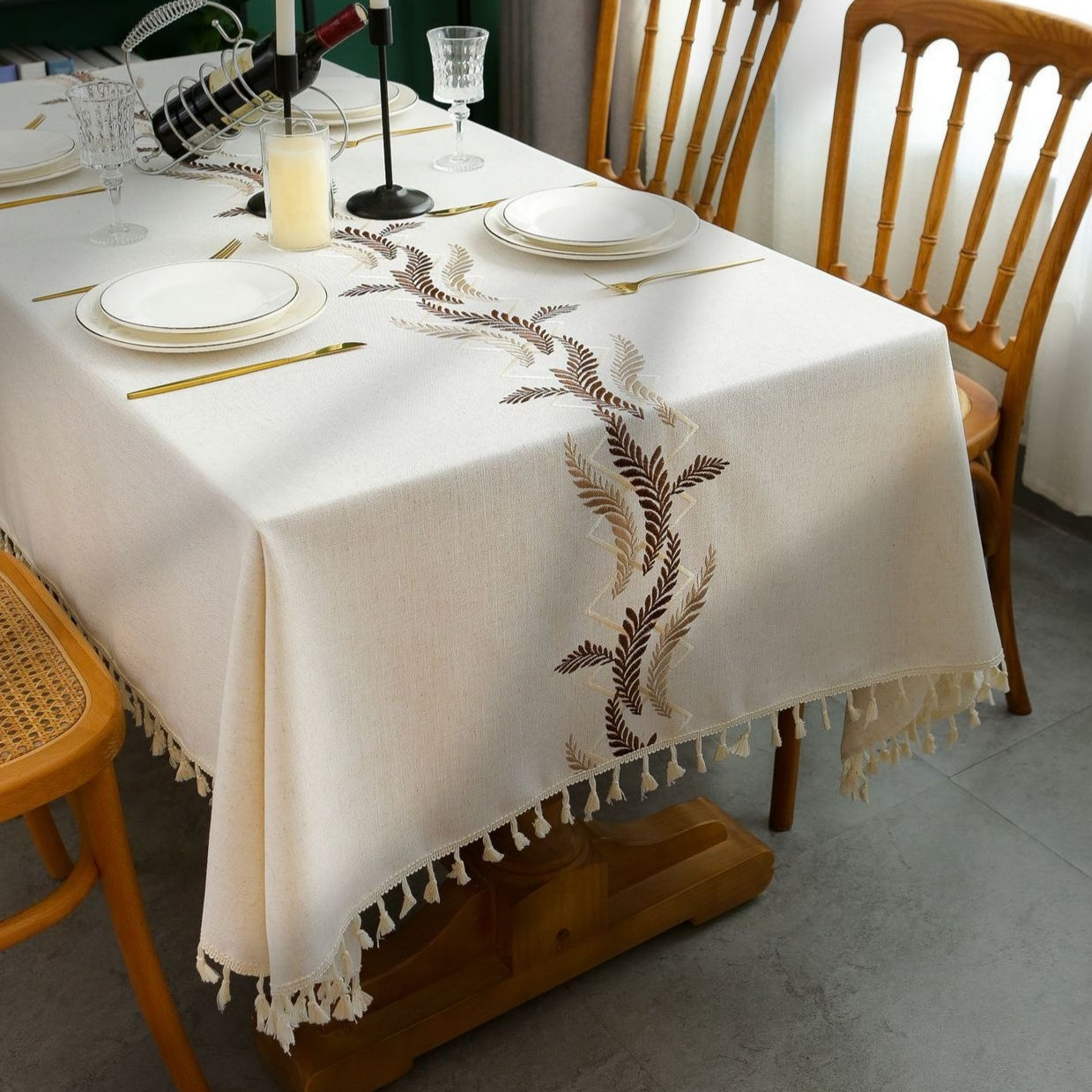 Polyester Embroidered Two-tone Rice Ear Tablecloth