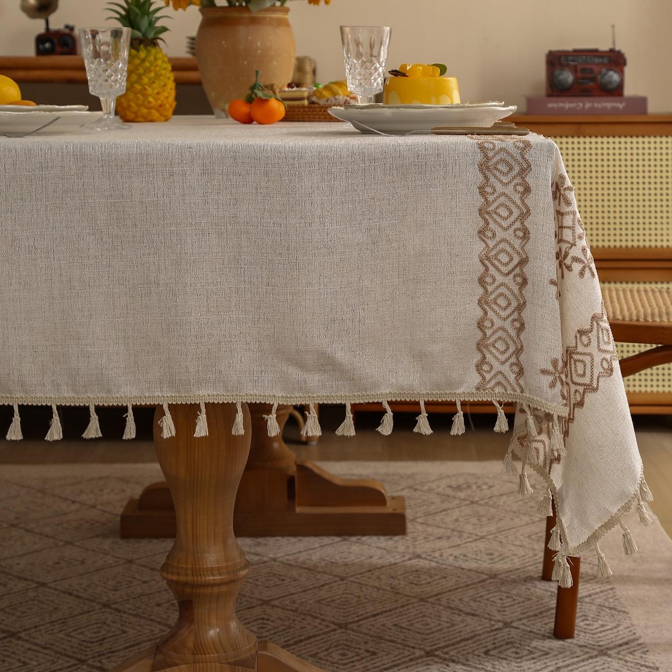 Polyester linen geometric side embroidered tablecloth