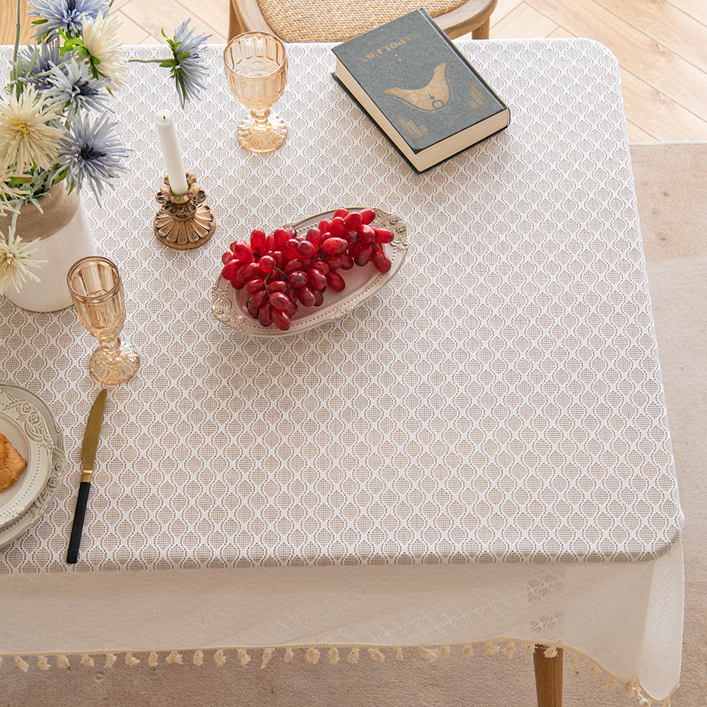 Polyester French-Elegance Lattice Tablecloth with Wheat Tassels in White
