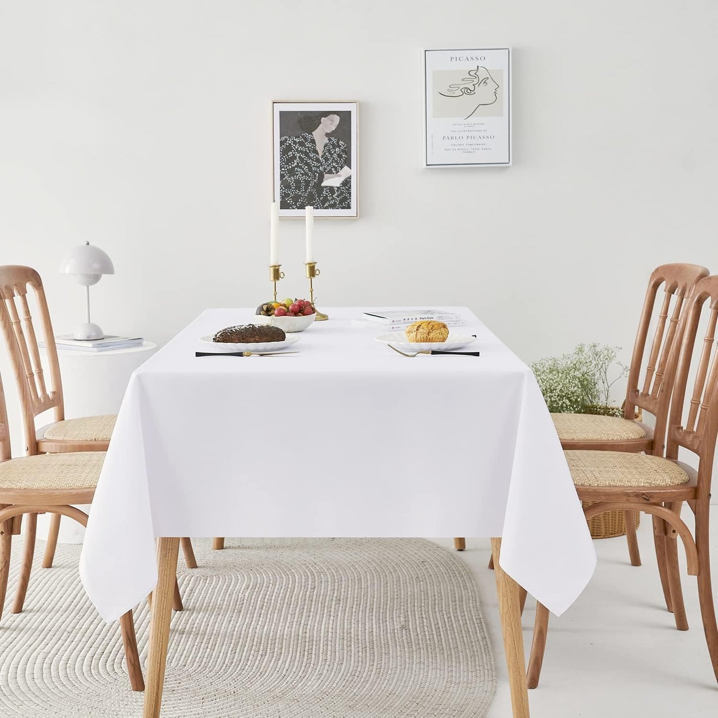 Classic Polyester Table Linen in White
