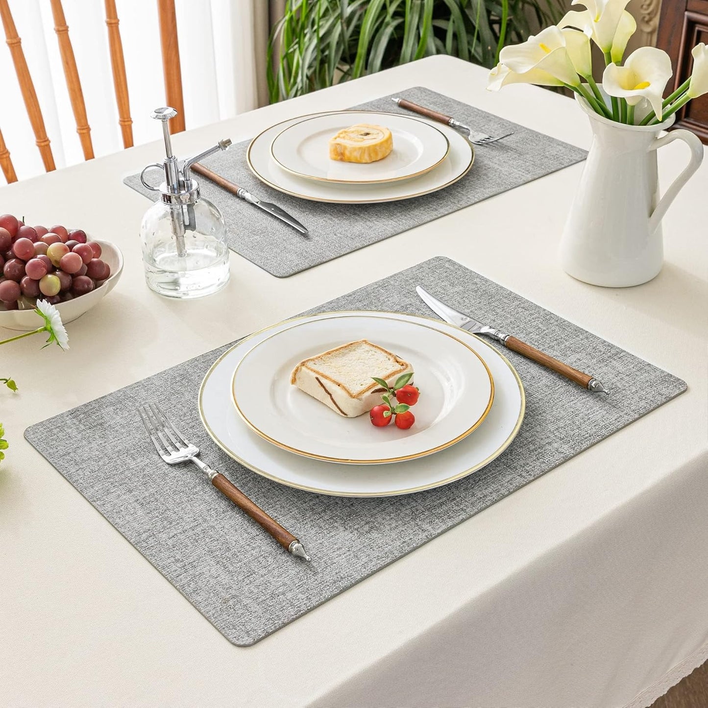 Polyurethane Linen-textured 100% Waterproof Oil-Proof Wipeable Heat Resistant Placemats Set in Light Grey