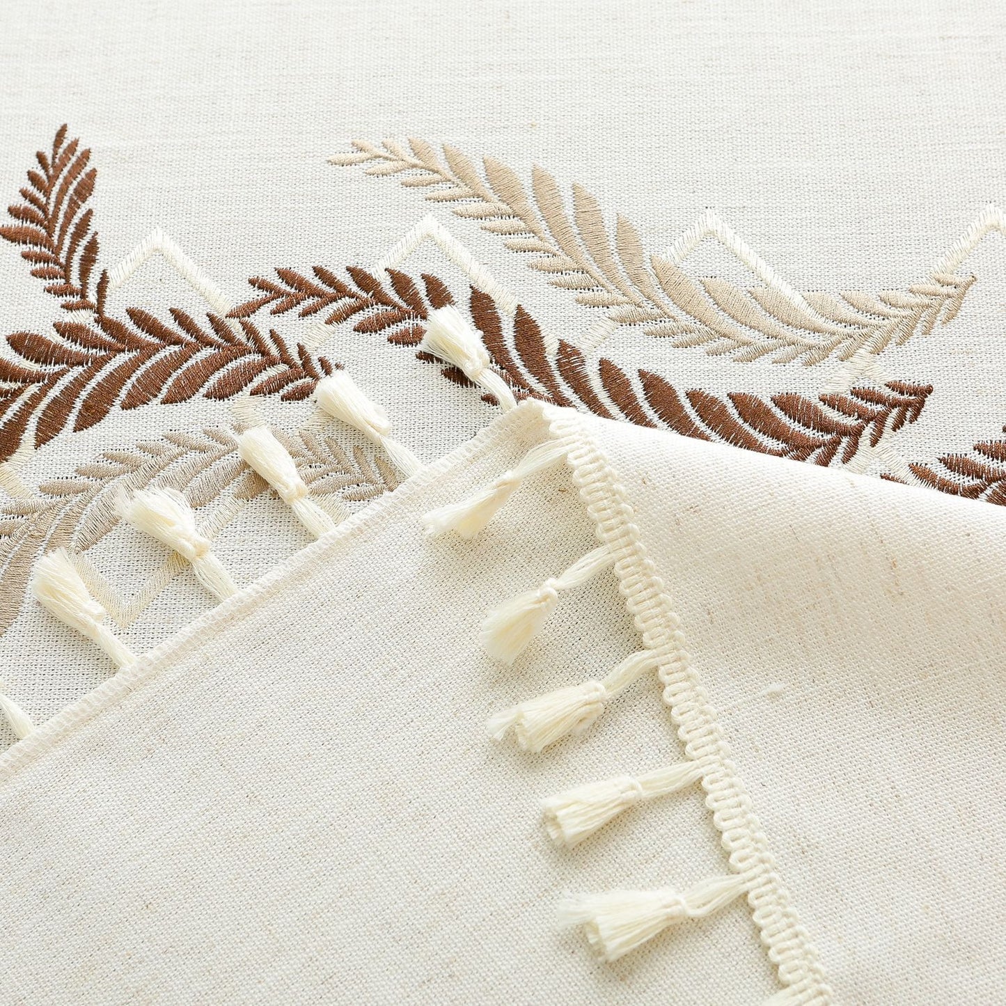 Polyester Embroidered Two-tone Rice Ear Tablecloth