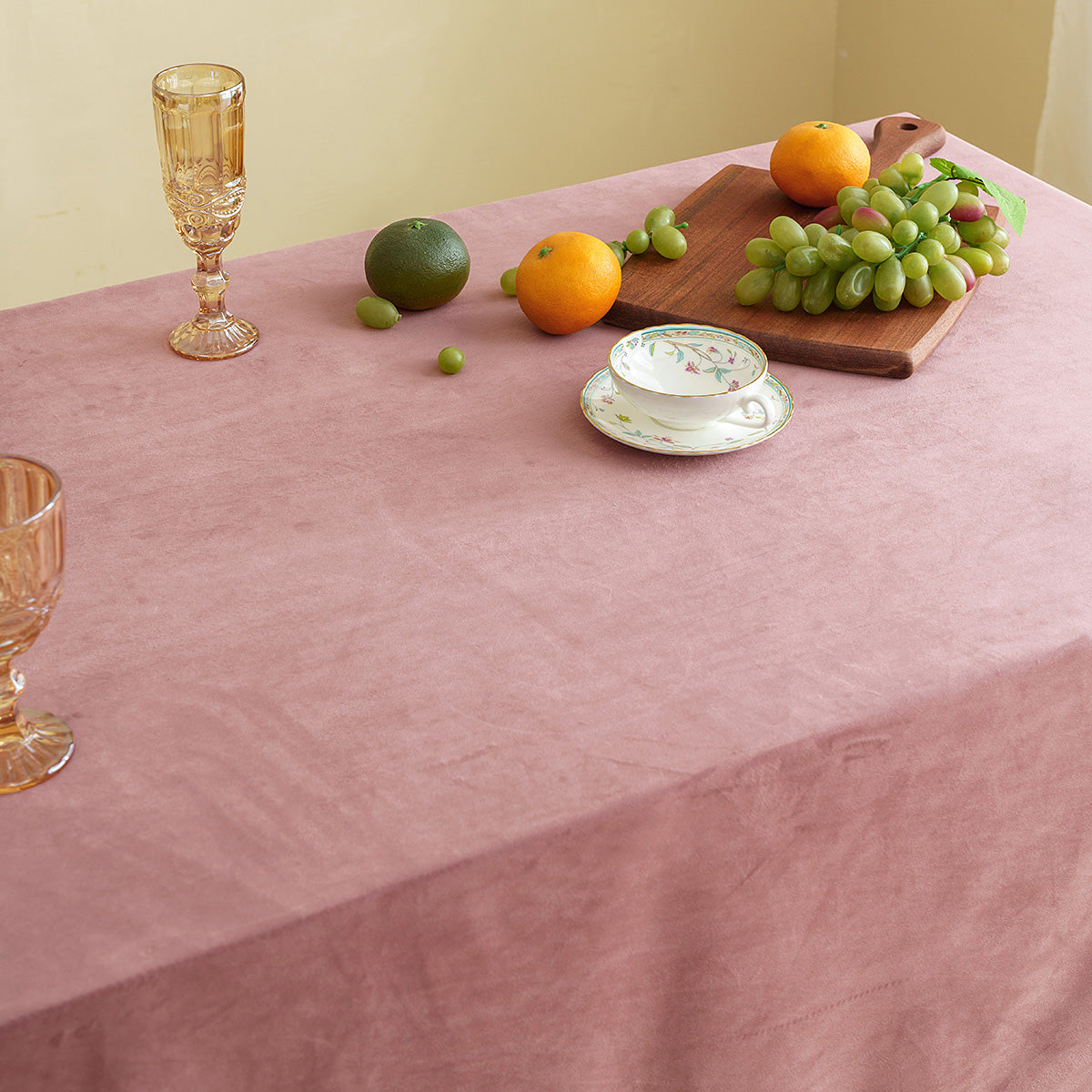 Polyester Waterproof Solid-Velvet Tablecloth in Burgundy