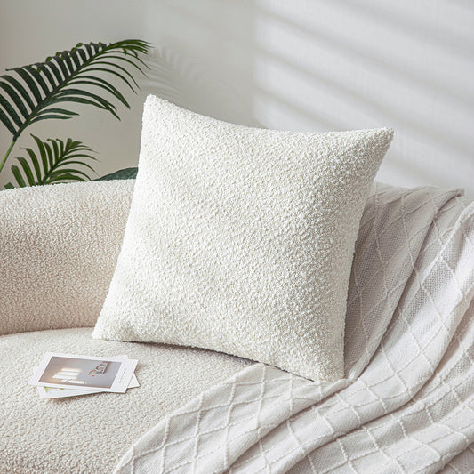 White Circle Yarn Pillowcases