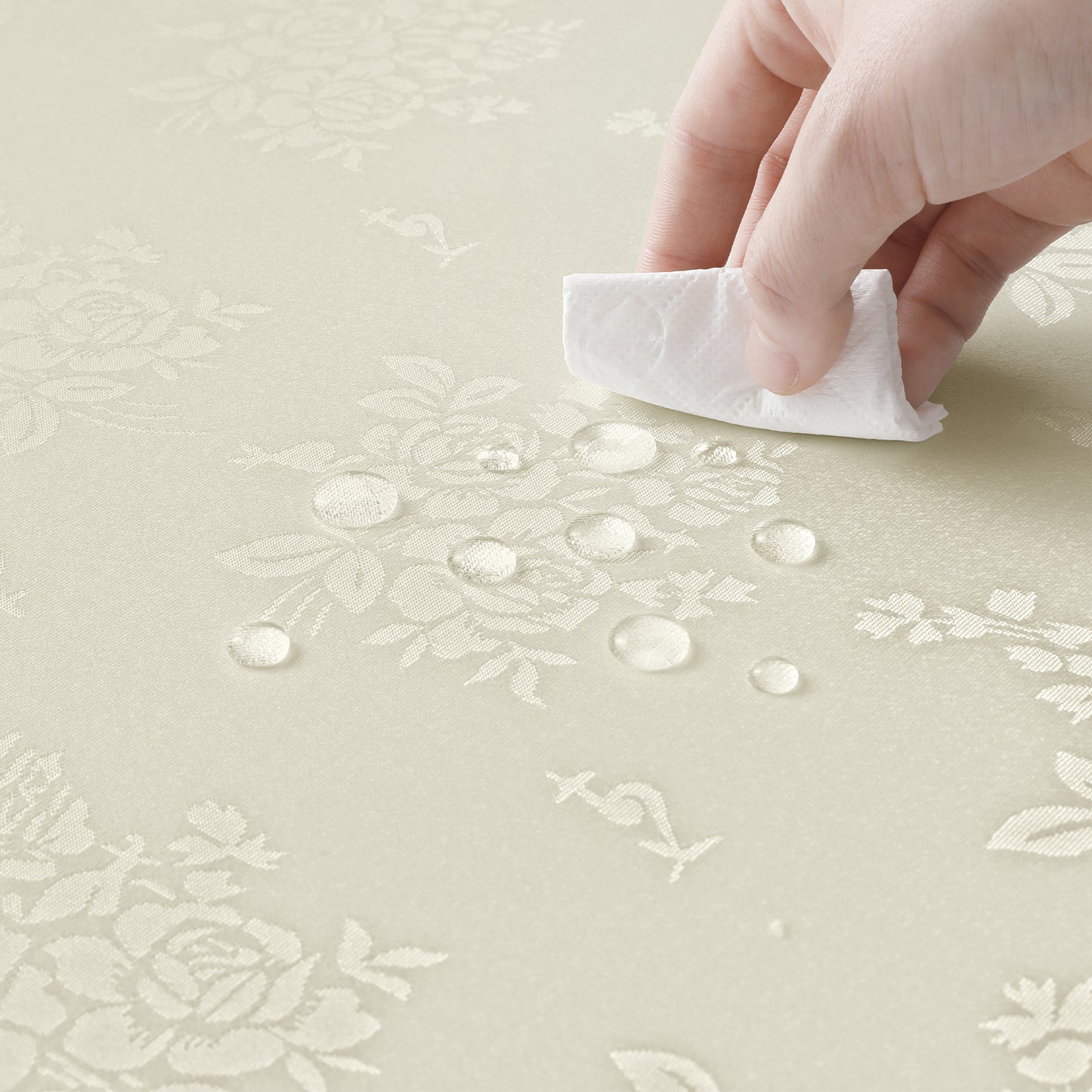 Polyester Jacquard Waterproof Elegant Damask Rose Floral Pattern Tablecloth in Ivory