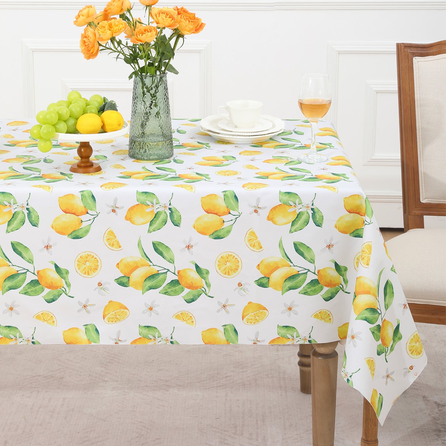 Polyester Lemon-patterned tablecloth（with white background ）