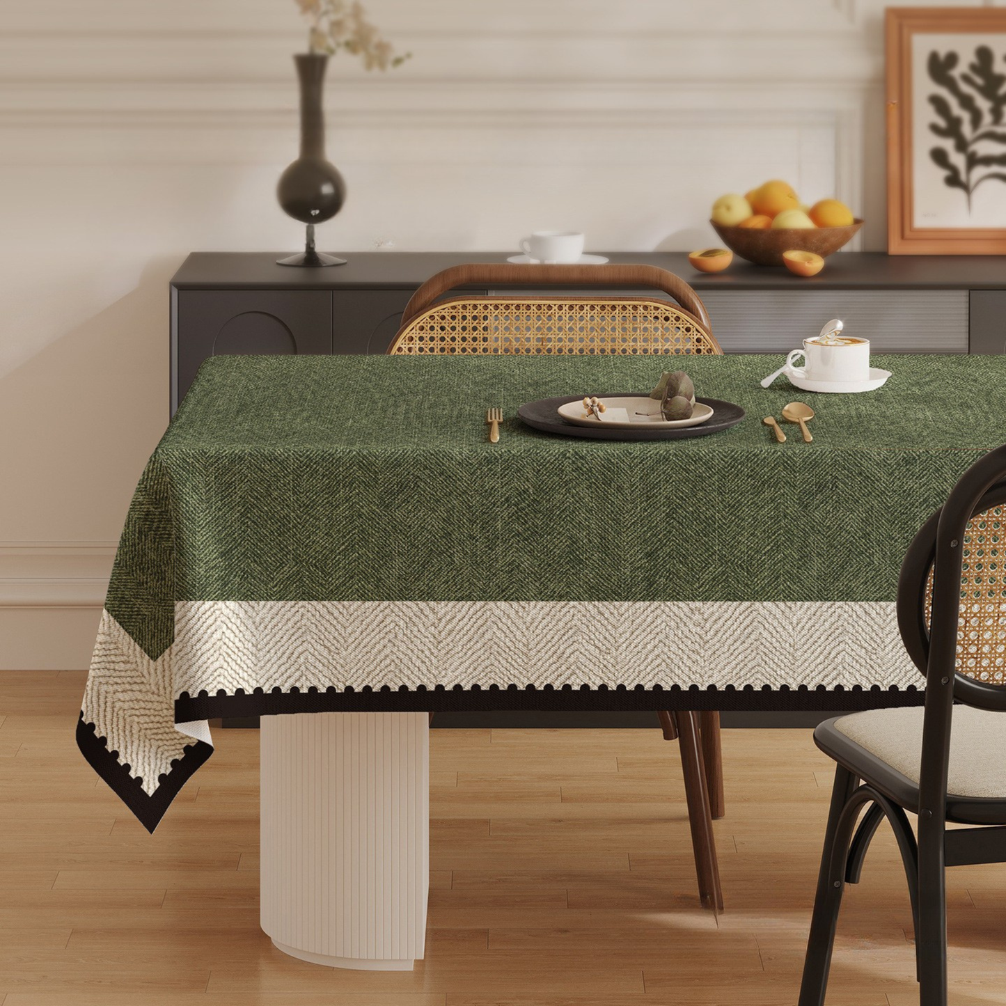 Polyester French Vintage Green and White Contrast Tablecloth