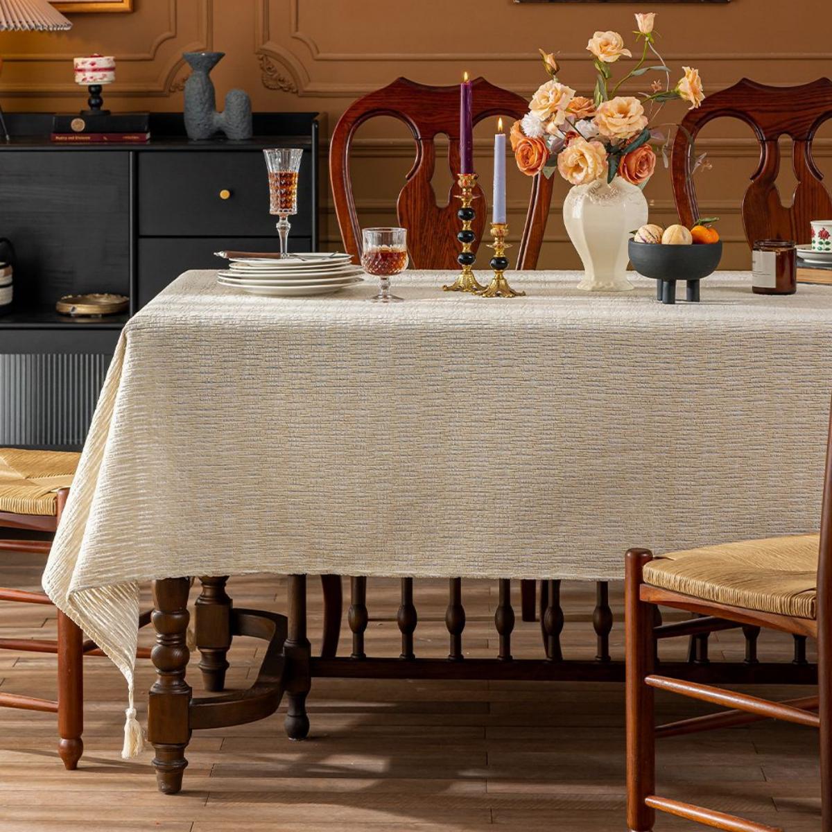 Apricot-coloured Faux Linen Tablecloth with Tassels at Each Corner