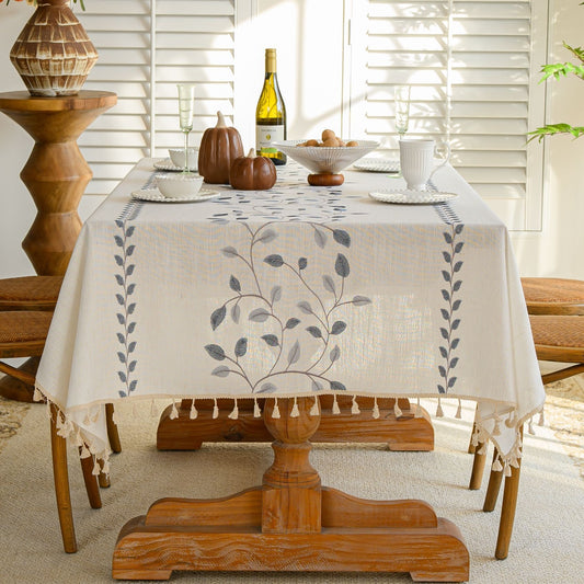Polyester Embroidered Blue Vine tablecloth