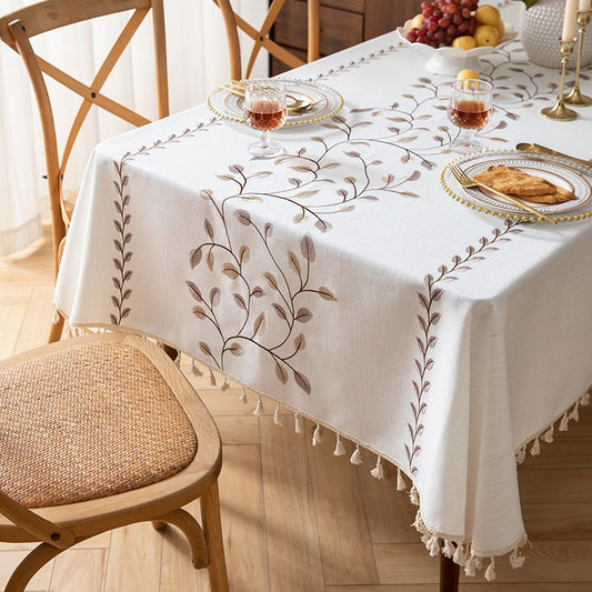 Polyester Embroidered Coffee Vine tablecloth
