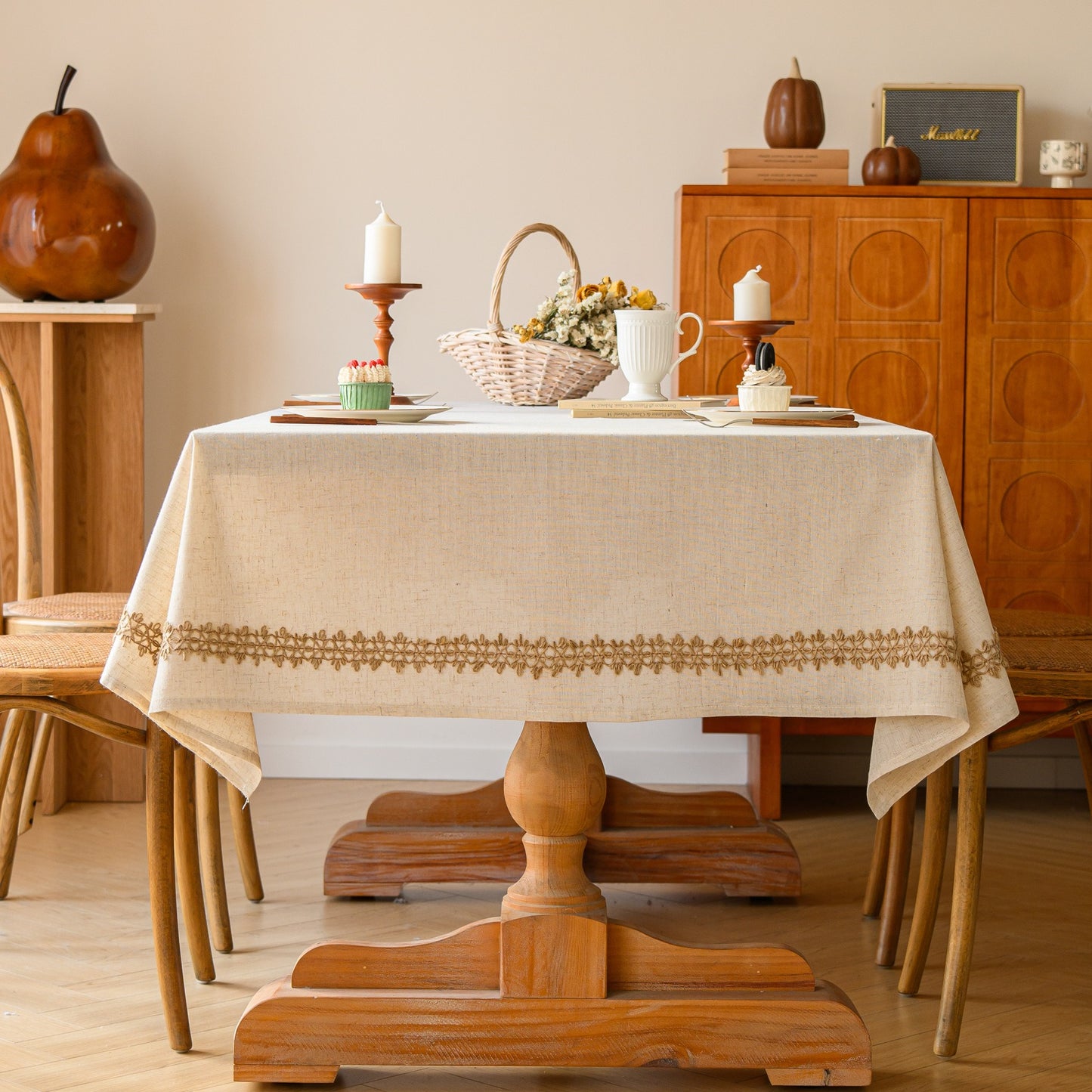 White Polyester Linen Tablecloth with Brown Crisscross Lace