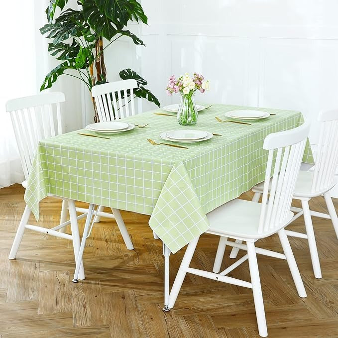 PVC Waterproof and Oil Resistant LargePlaid Tablecloth in Green and White