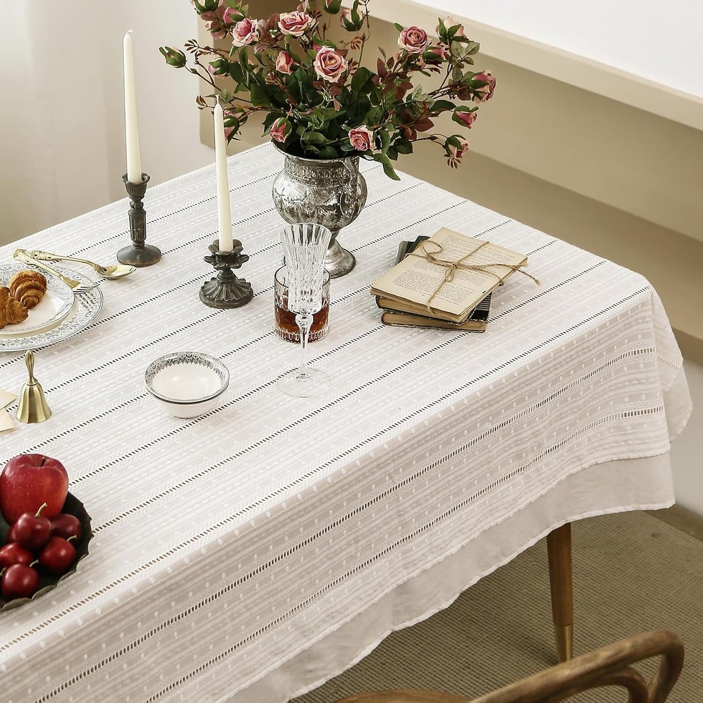 Vintage Cotton White Lace Tablecloth