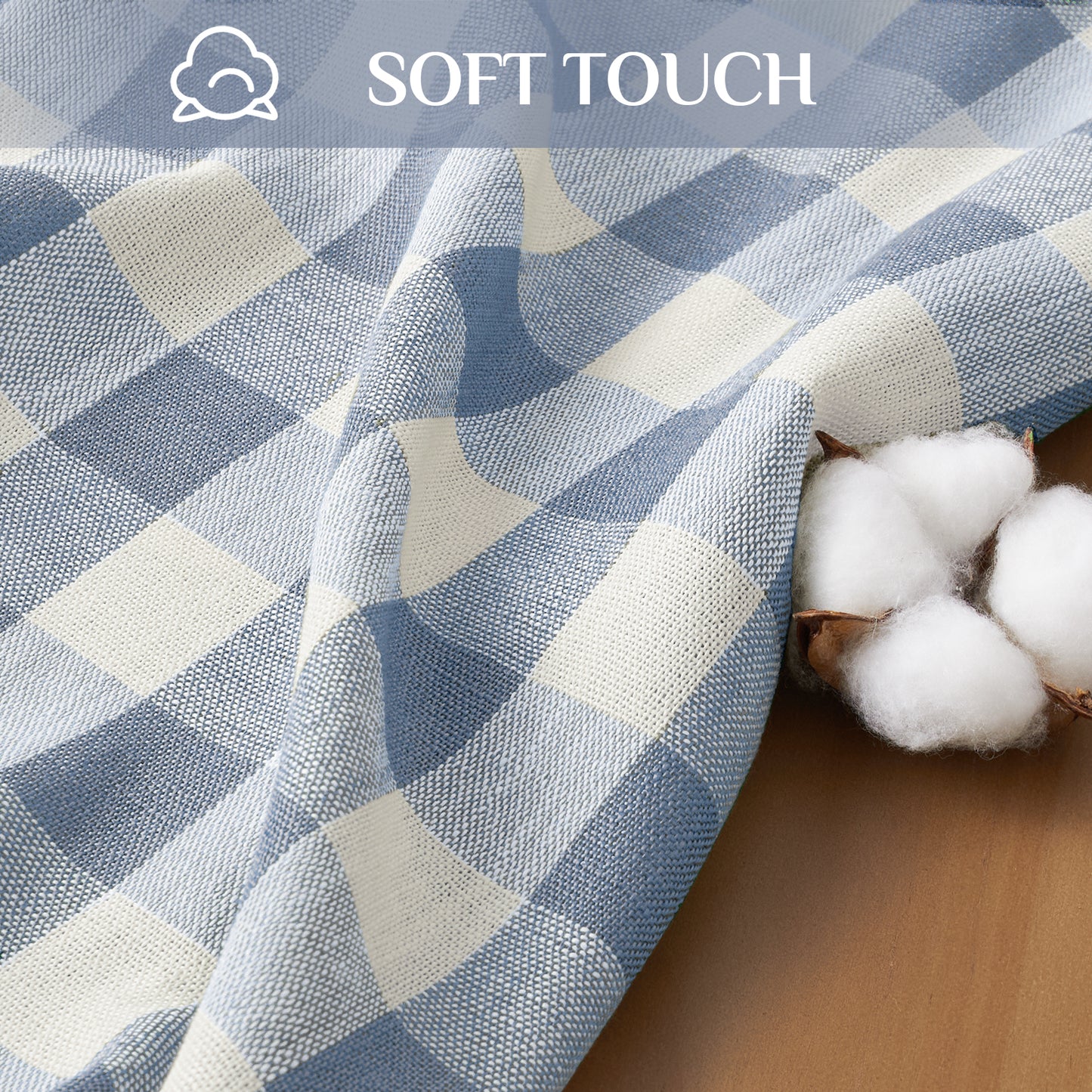 Wrinkle-Resistant Cotton Blend Classic Gingham Tablecloth with Tassels in Blue