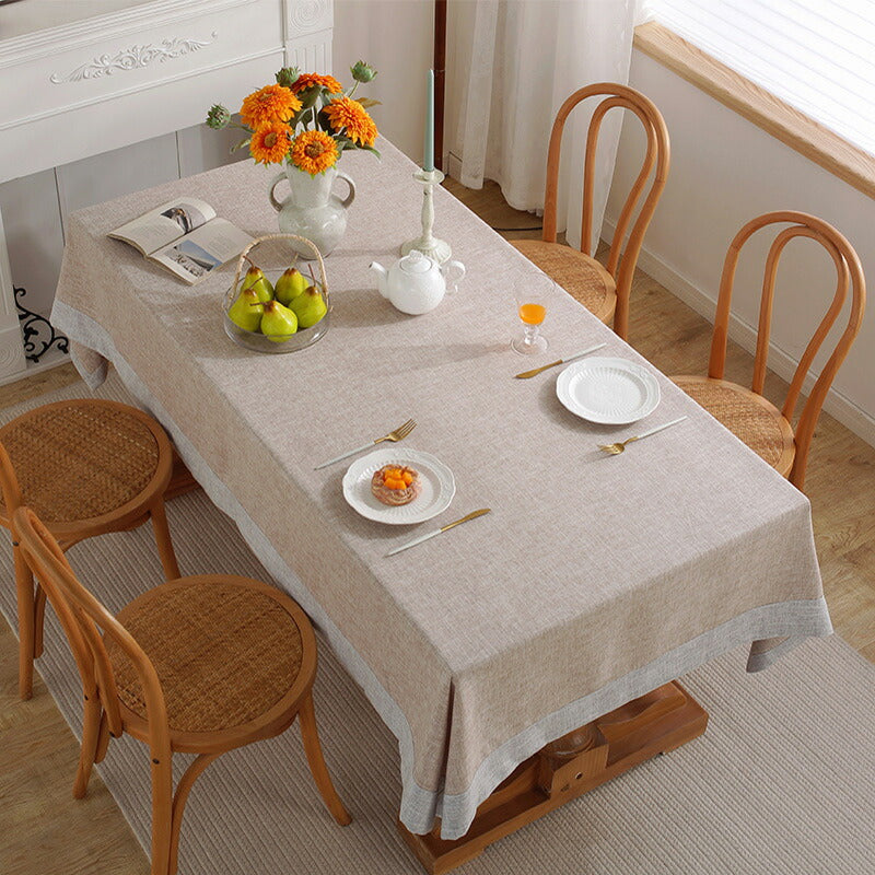 Cotton-linen Tablecloth with Plain-coloured Edging in Brown