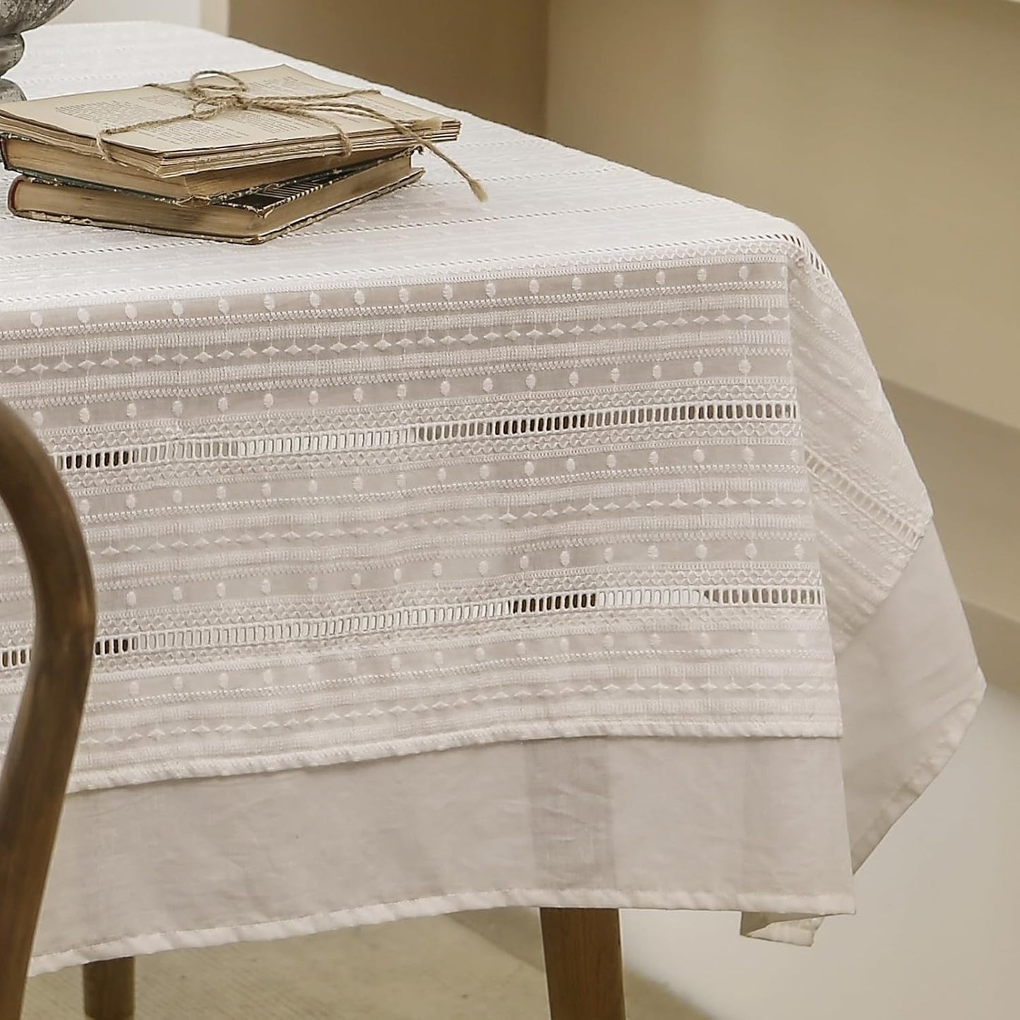 Vintage Cotton White Lace Tablecloth