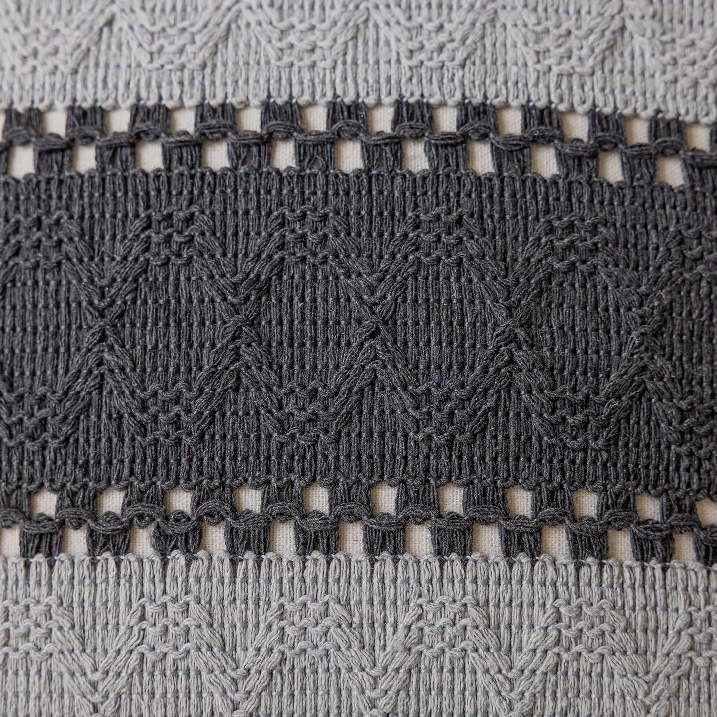 Grey three-stripe pillowcases with tassels