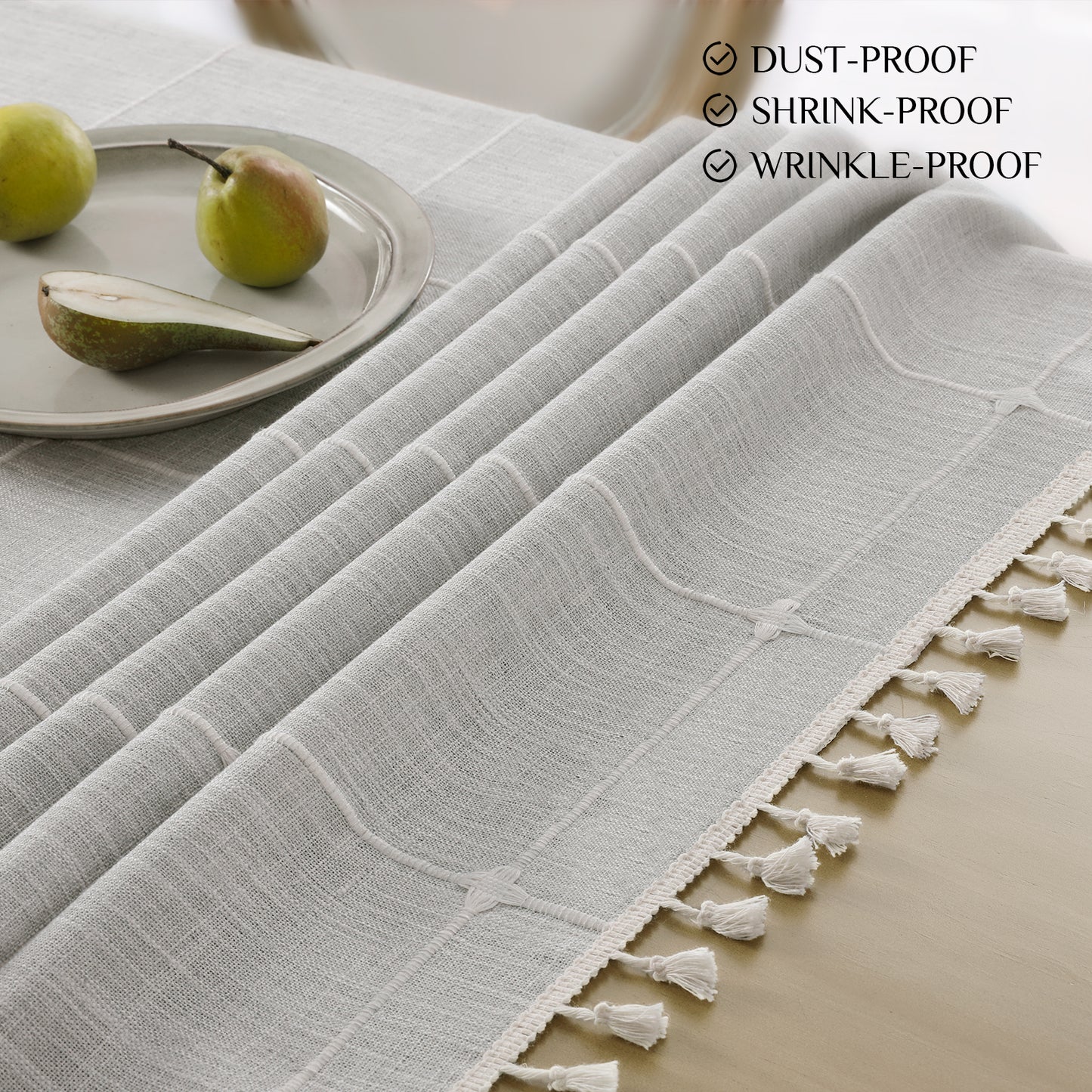 Waterproof And Wrinkle-Resistant Cotton Blend Classic Tassel Tablecloth in Grey Plaid
