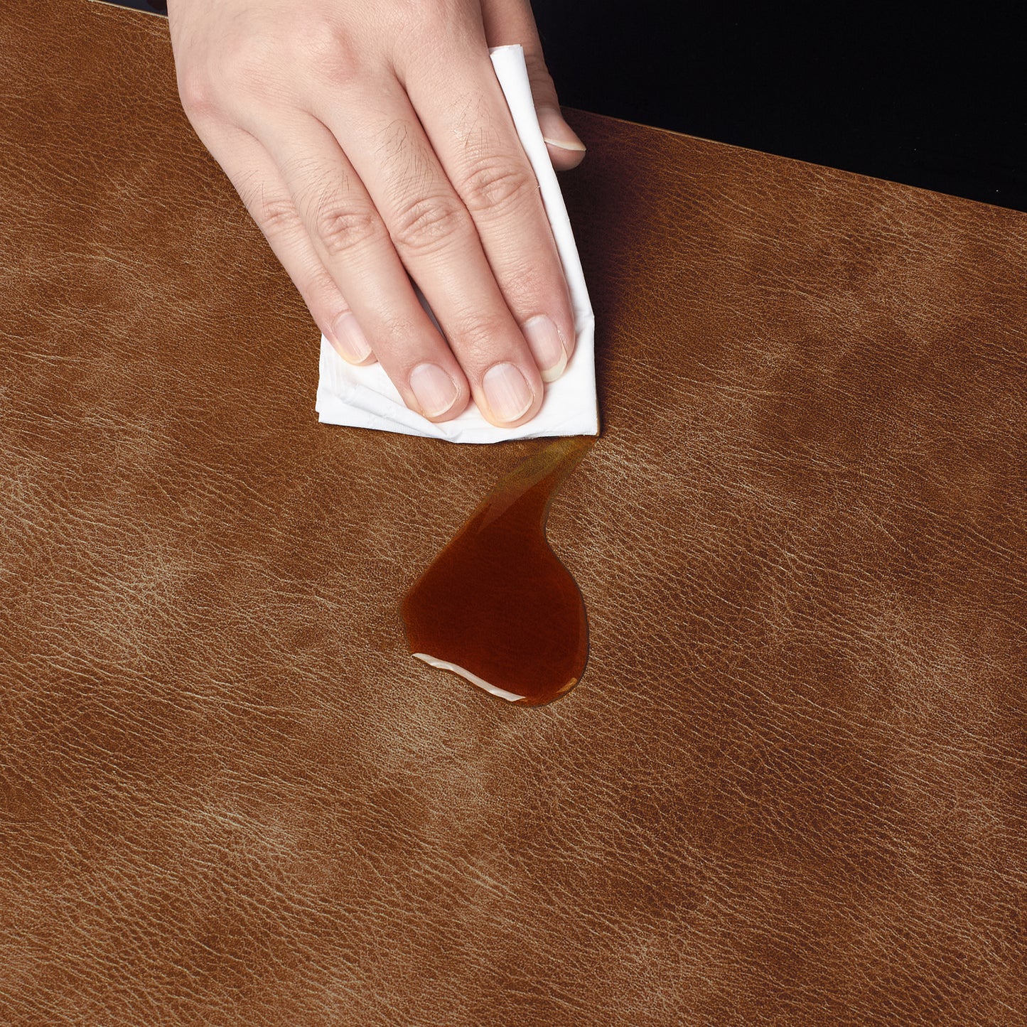 Polyurethane 100% Waterproof Oil-Proof Wipeable Heat Resistant Placemats Set in Reddish Brown