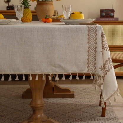 Polyester linen geometric side embroidered tablecloth