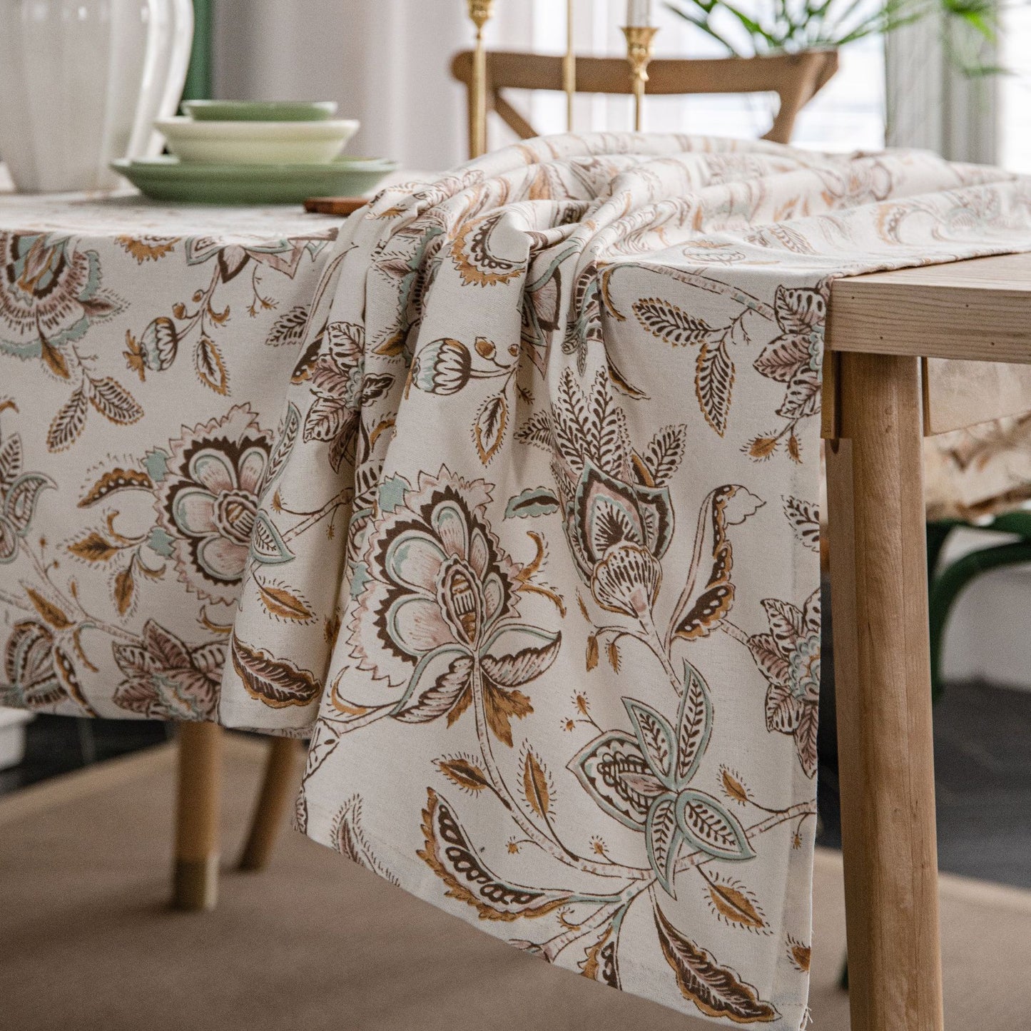 Cotton-Linen Blend Apricot Camellia Print Tablecloth