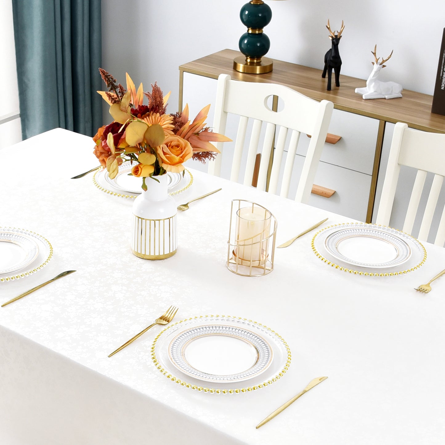 Polyurethane 100% Waterproof and Oil Resistant Chequered Tablecloth in White