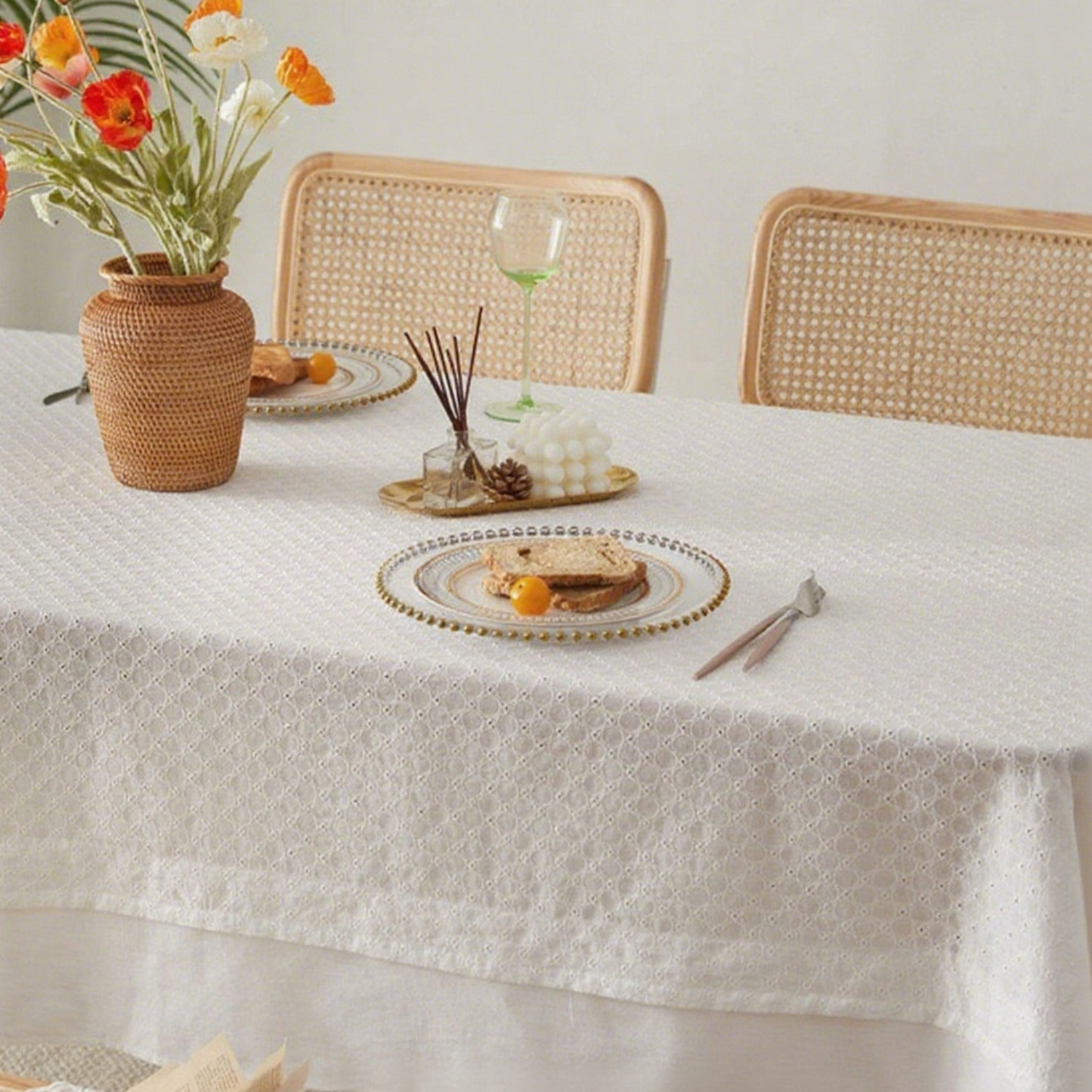 French-style cotton-linen double-layer lace tablecloth in White
