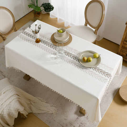 Wrinkle-Resistant Cotton Blend Classic Tassel Tablecloth in Wine Leaf