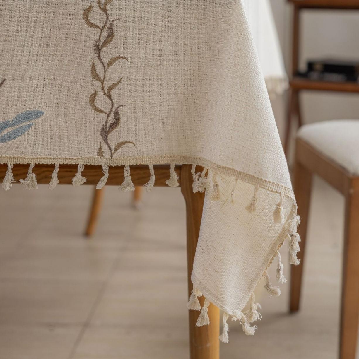 Polyester-Cotton Blend Embroidered Coffee Brown Banana Leaf Tablecloth