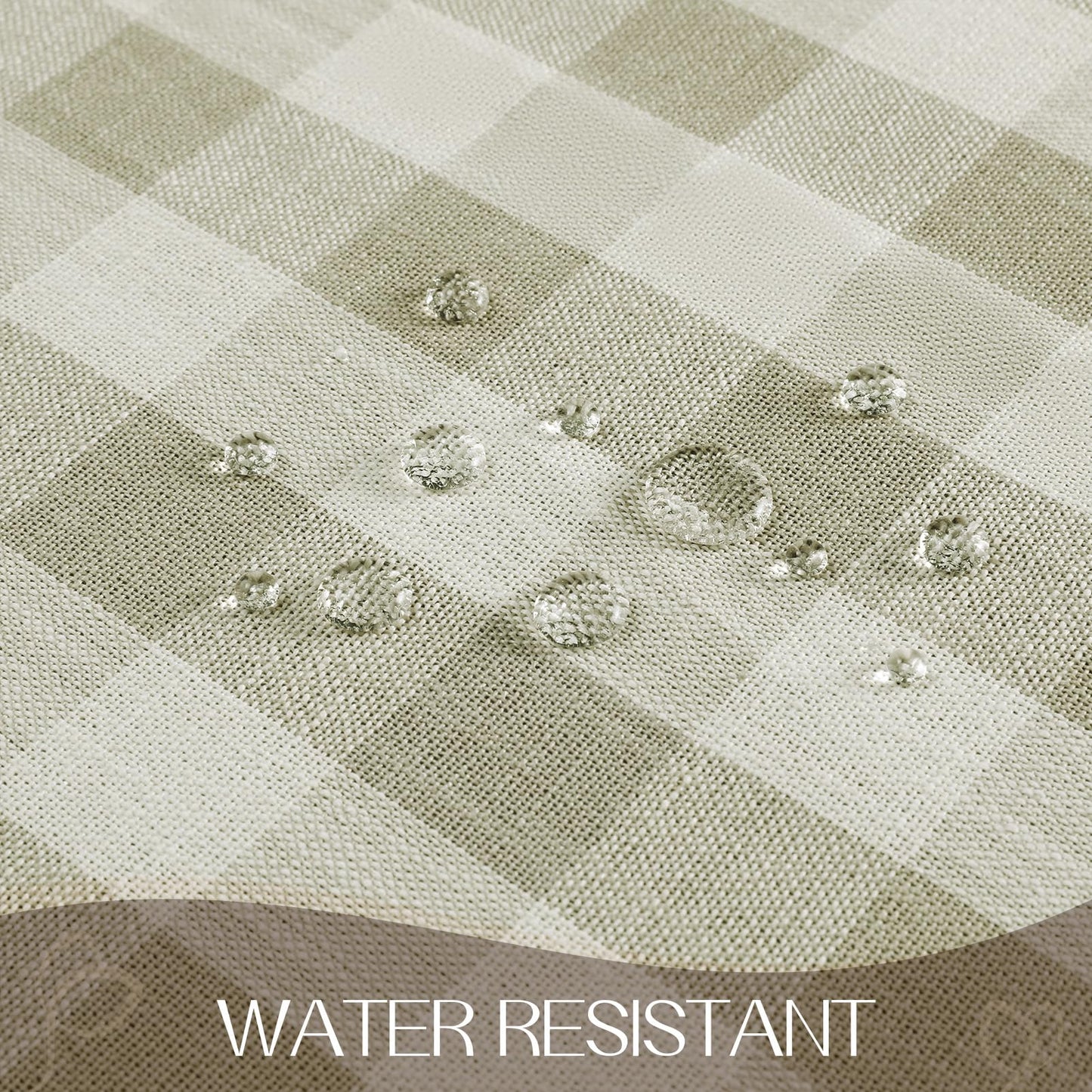 Wrinkle-Resistant Cotton Blend Classic Gingham Tablecloth with Tassels in Sagegreen