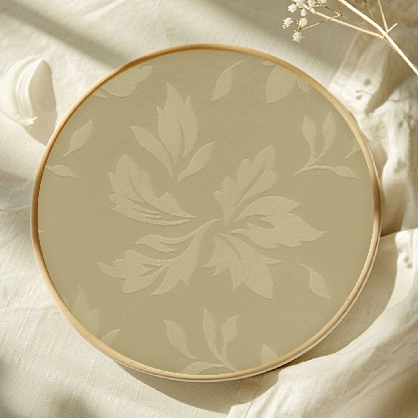 Polyester Jacquard Waterproof Damask Floral Pattern Tablecloth in Champagne