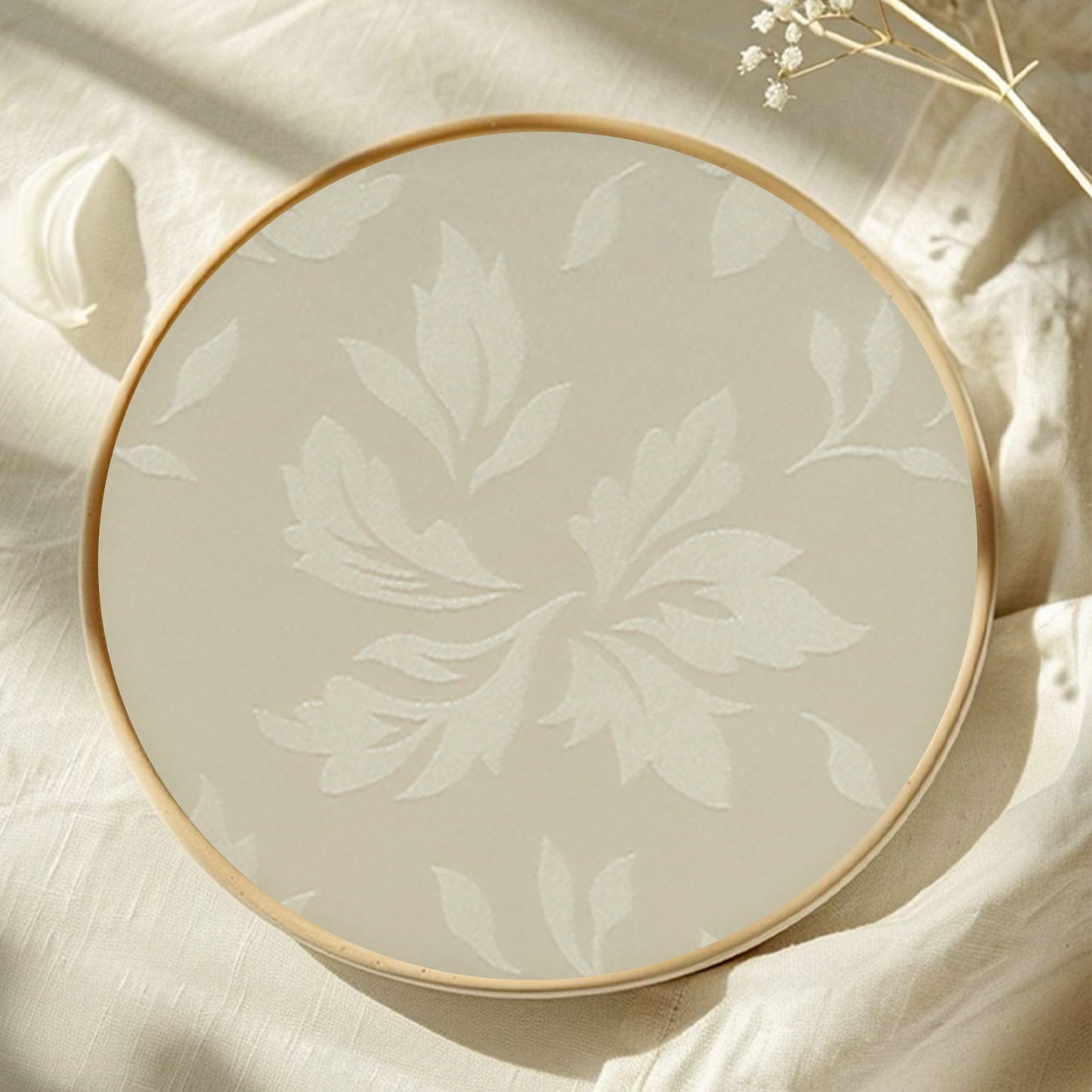 Polyester Jacquard Waterproof Damask Floral Pattern Tablecloth in Ivory