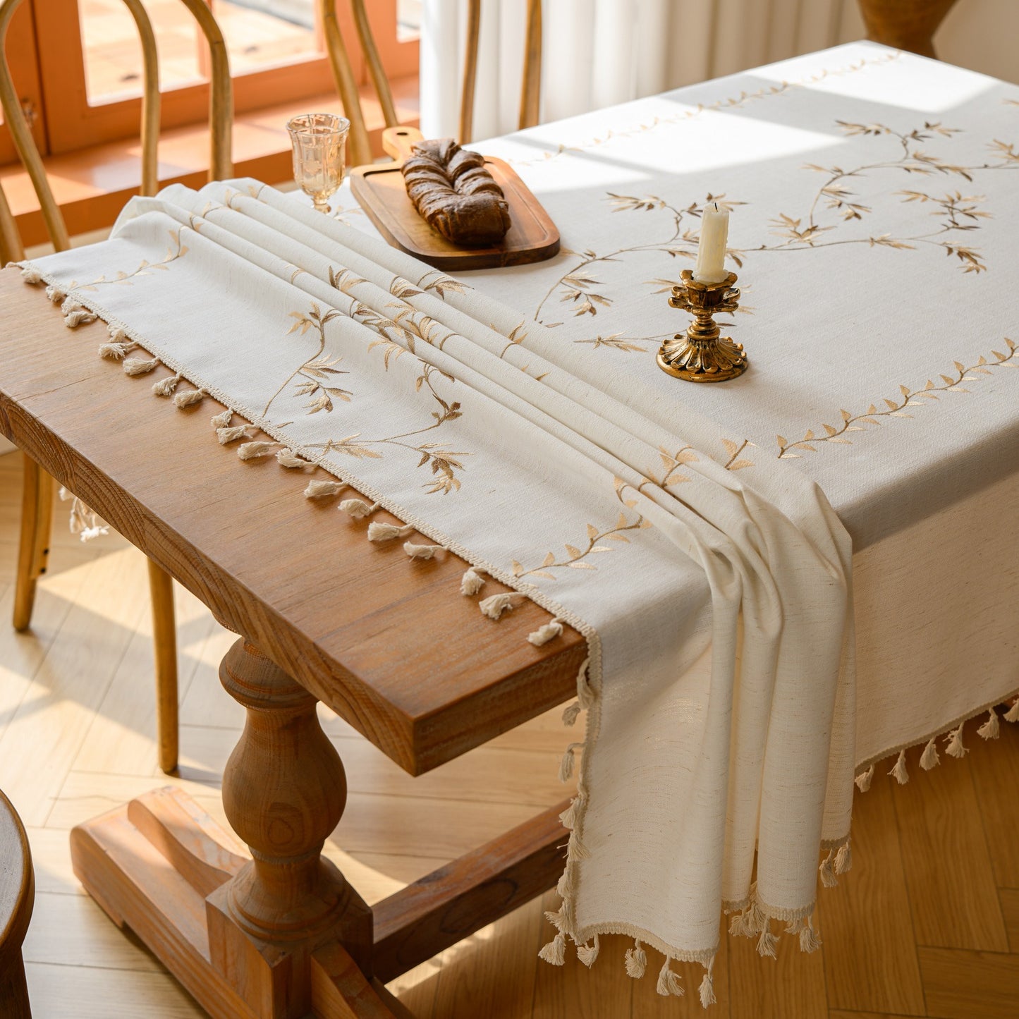Polyester Embroidered Gold Bamboo Leaf Tablecloth