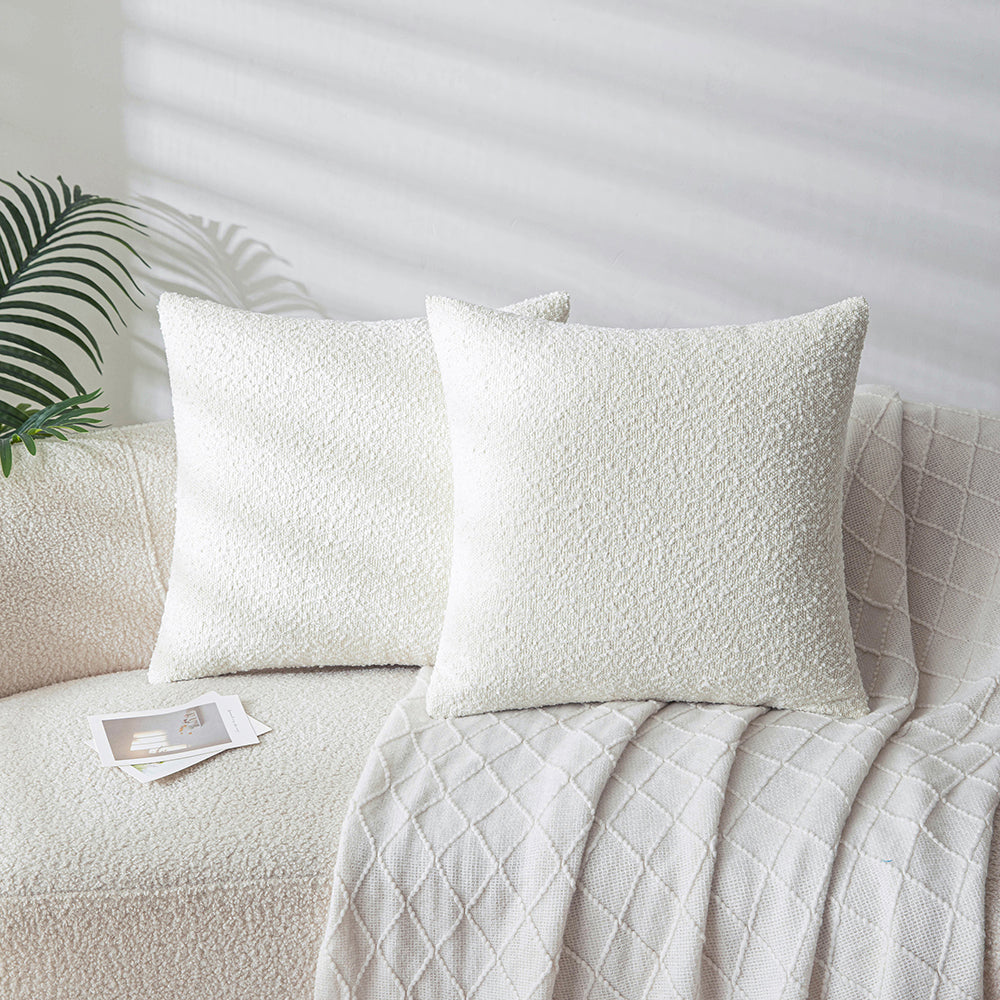 White Circle Yarn Pillowcases